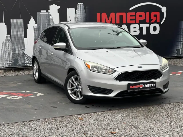 Ford Focus - фото 1