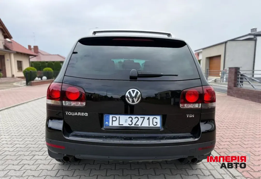 Volkswagen Touareg - фото 3