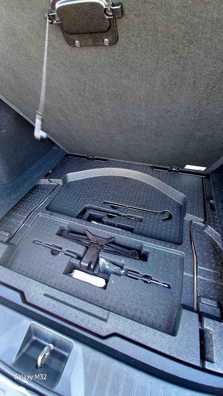 Subaru Outback - фото 11