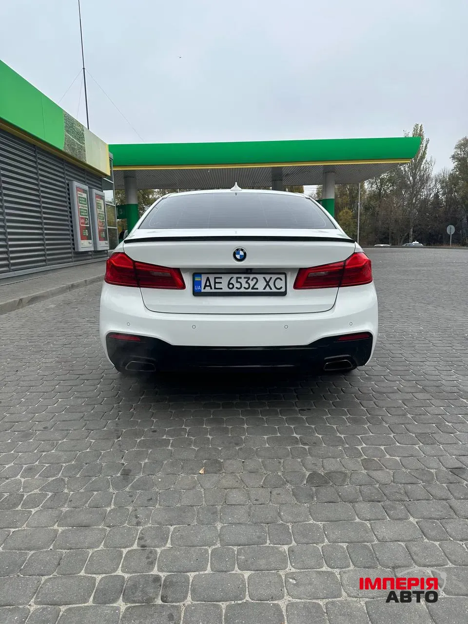 BMW 5 серії - фото 1