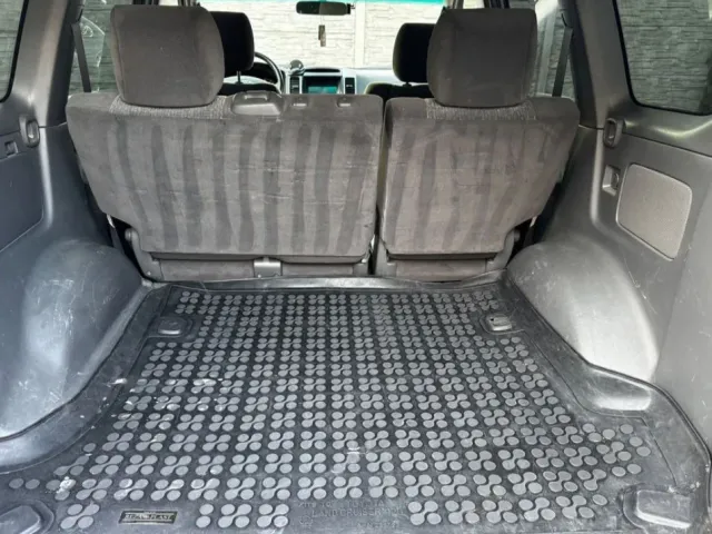 Toyota Land Cruiser Prado - фото 2