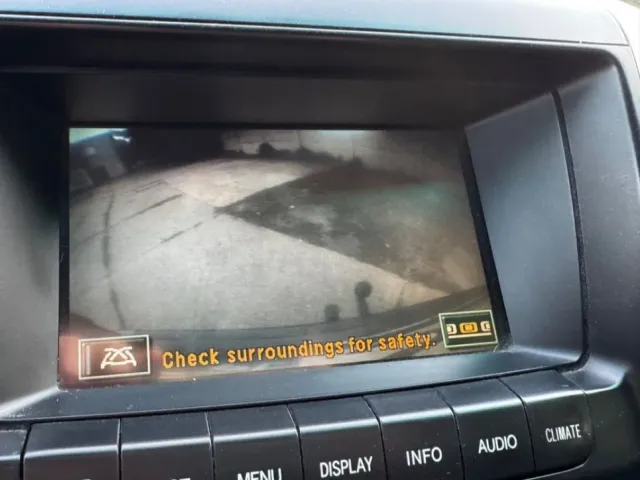 Toyota Land Cruiser Prado - фото 3