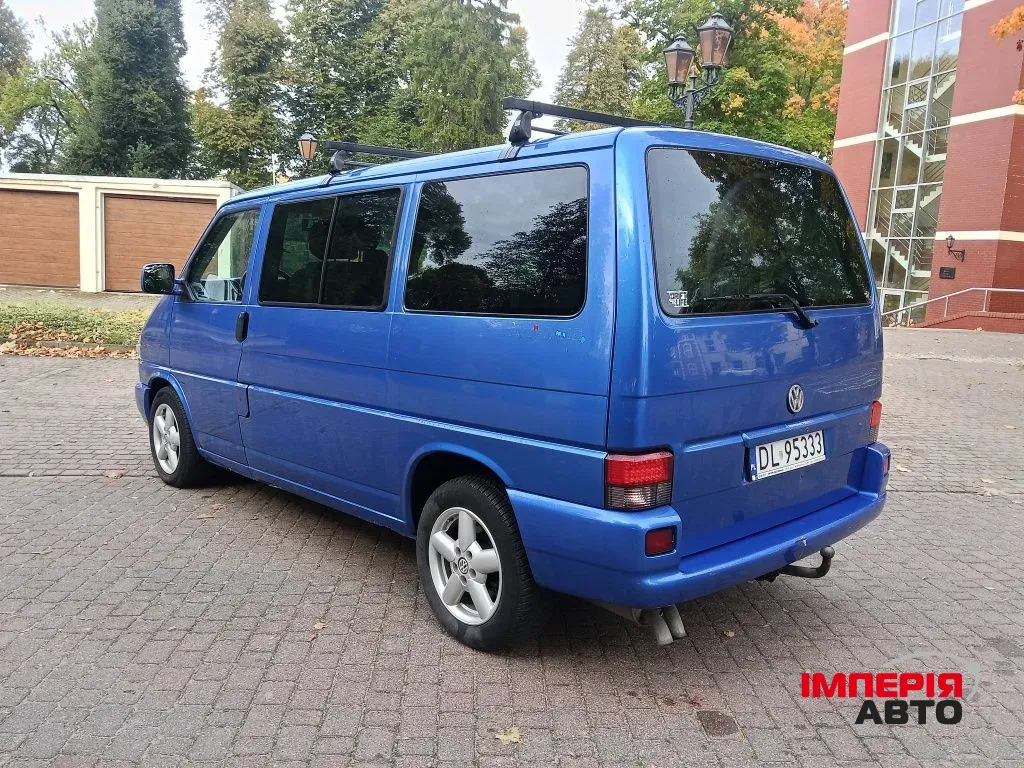 Volkswagen Transporter - фото 6