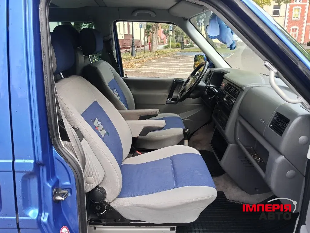 Volkswagen Transporter - фото 5