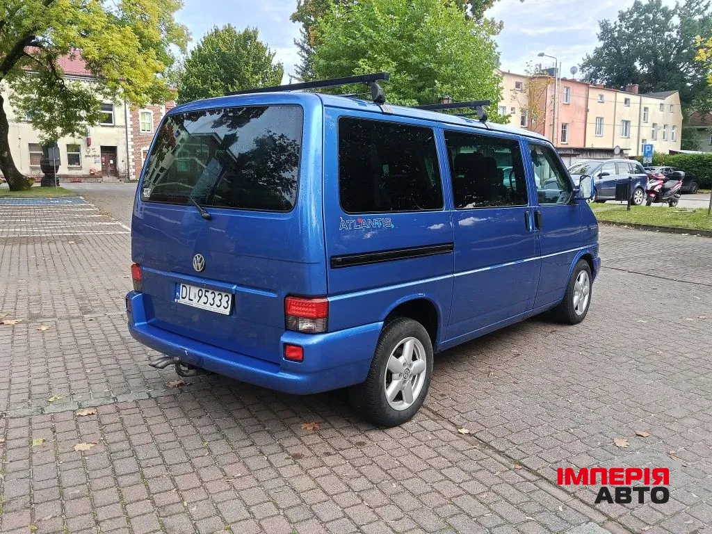 Volkswagen Transporter - фото 7