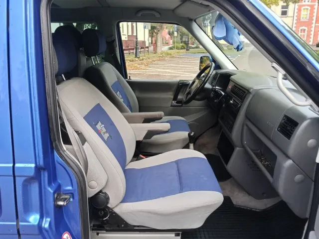 Volkswagen Transporter - фото 5