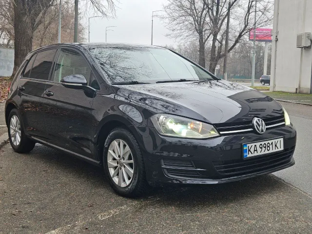 Volkswagen Golf - фото 3