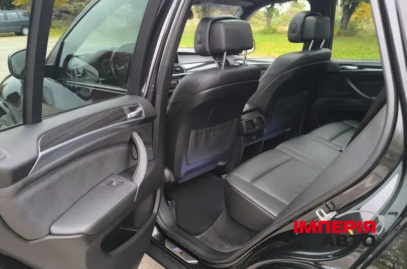 BMW X5 - фото 4