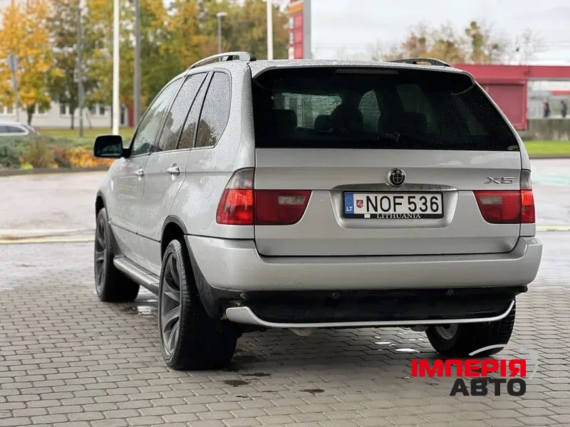 BMW X5 - фото 16