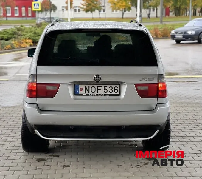 BMW X5 - фото 12
