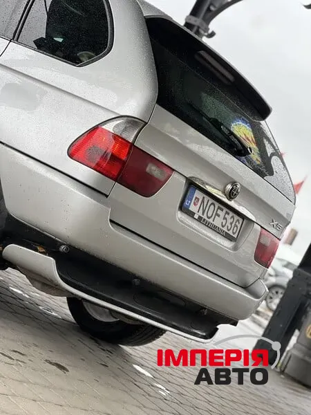BMW X5 - фото 11