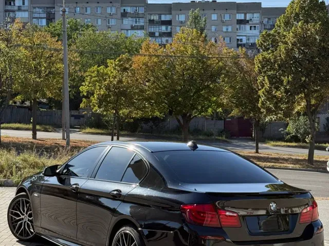 BMW 5 серії - фото 3
