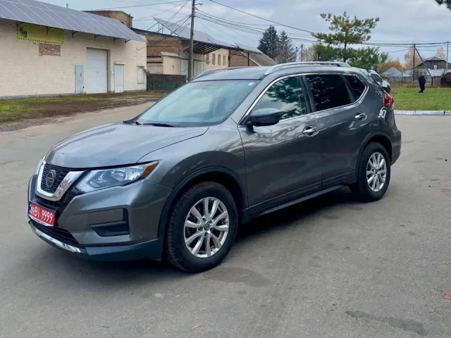 Nissan Rogue - фото 2