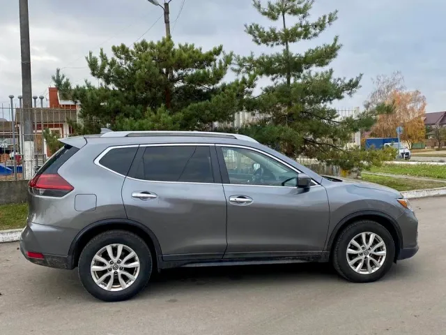 Nissan Rogue - фото 5