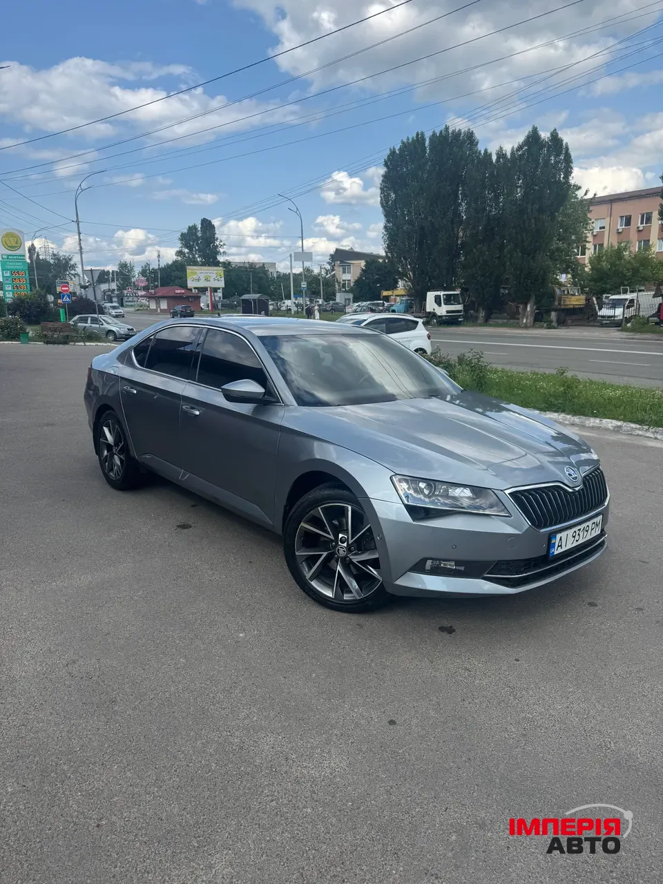 Skoda Superb - фото 1
