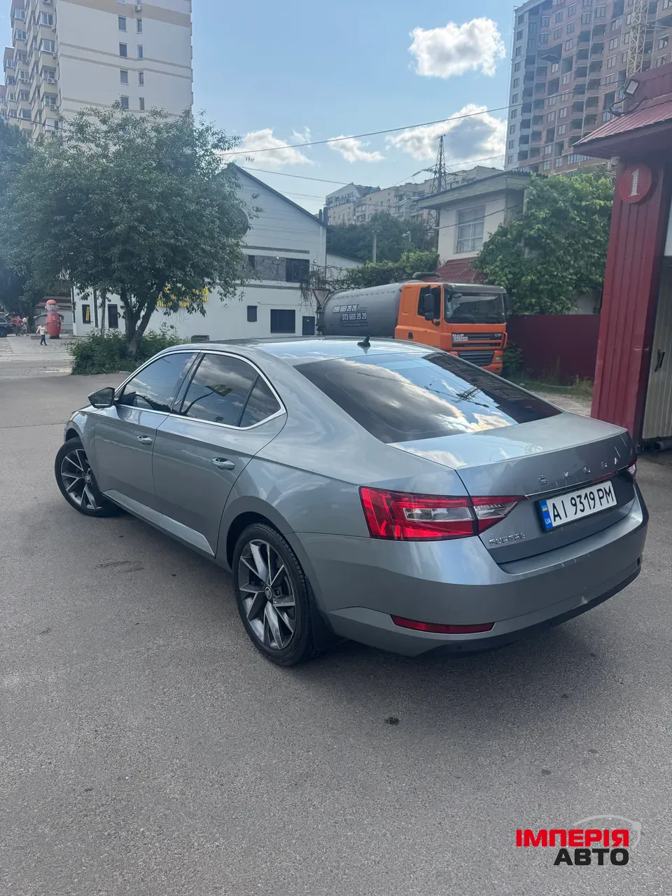 Skoda Superb - фото 2