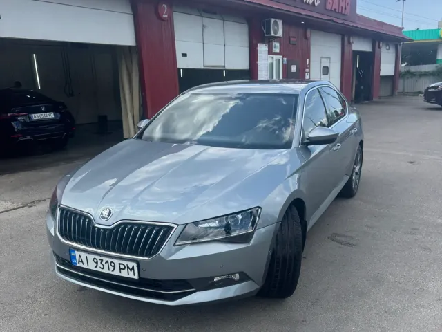 Skoda Superb - фото 3