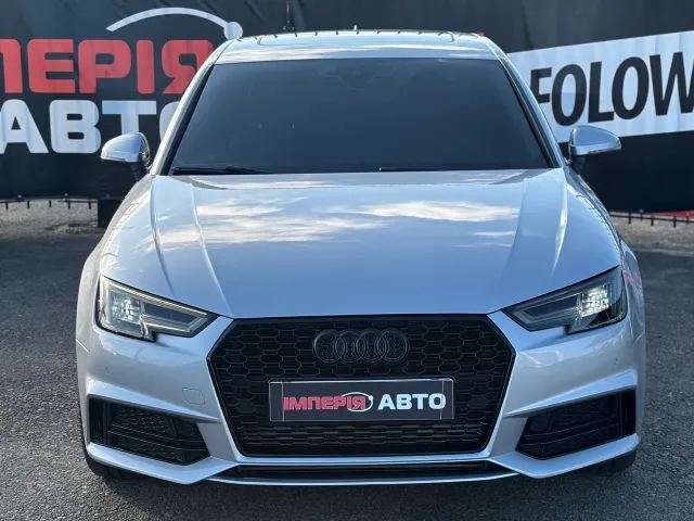 Audi A4 - фото 2