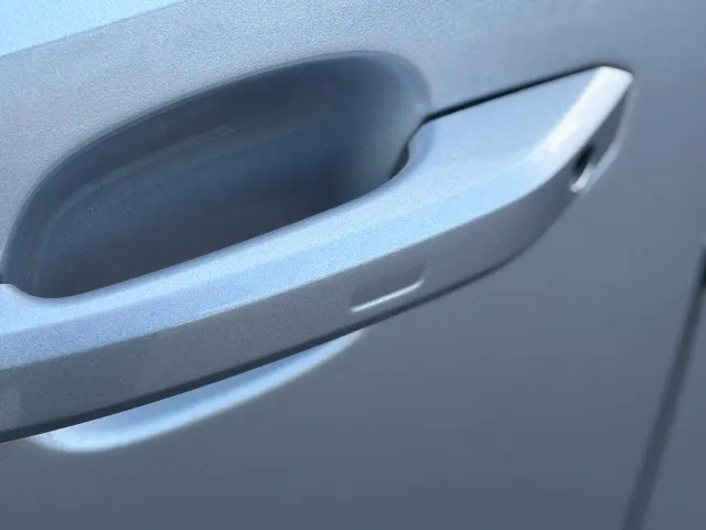 Audi A4 - фото 4