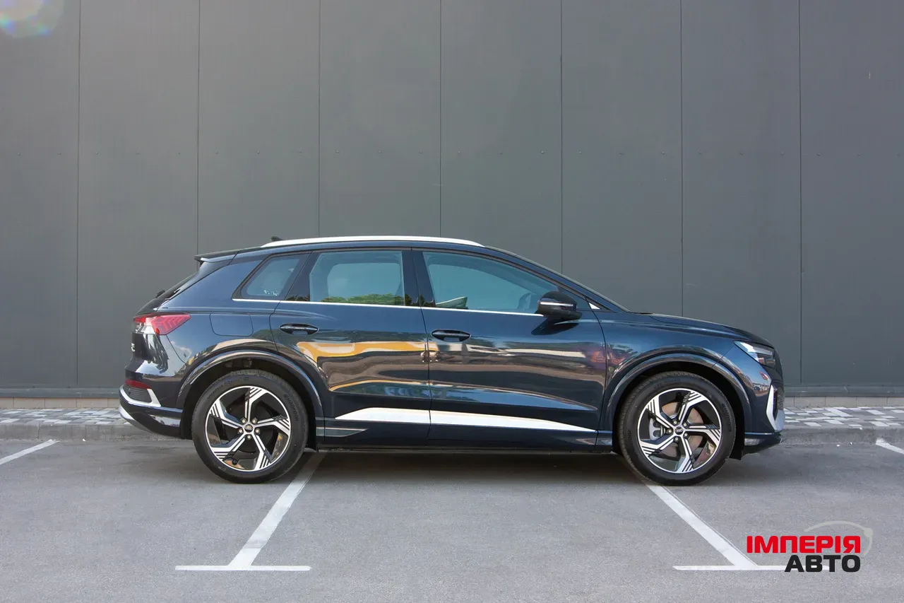 Audi Q4 e-tron - фото 4