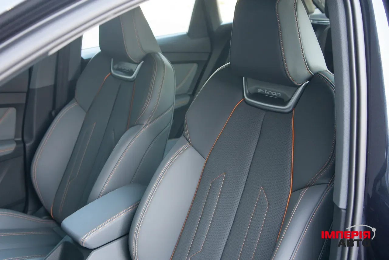 Audi Q4 e-tron - фото 15