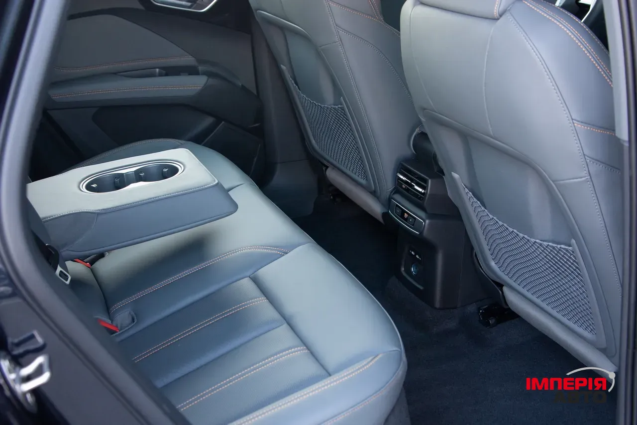 Audi Q4 e-tron - фото 25