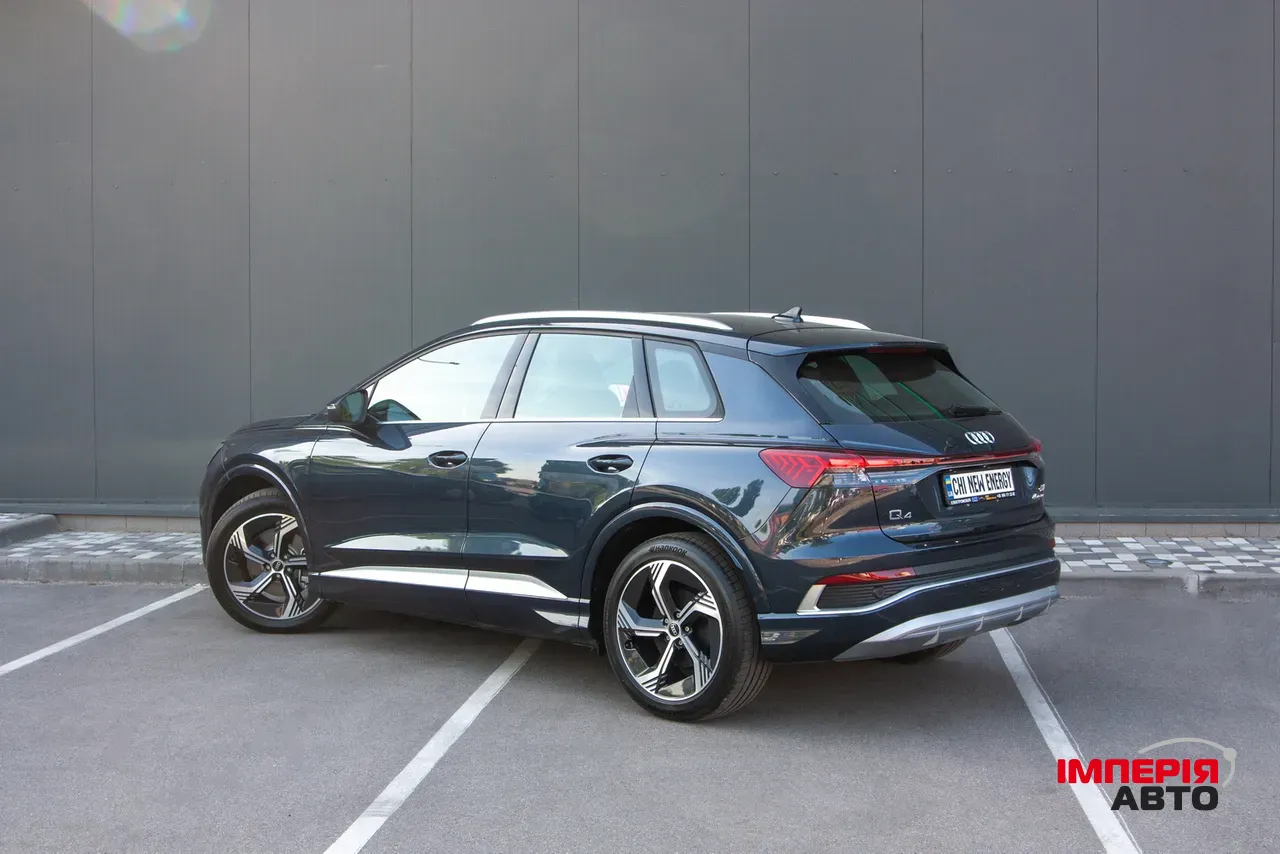 Audi Q4 e-tron - фото 8