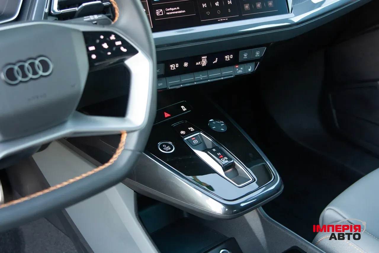 Audi Q4 e-tron - фото 19