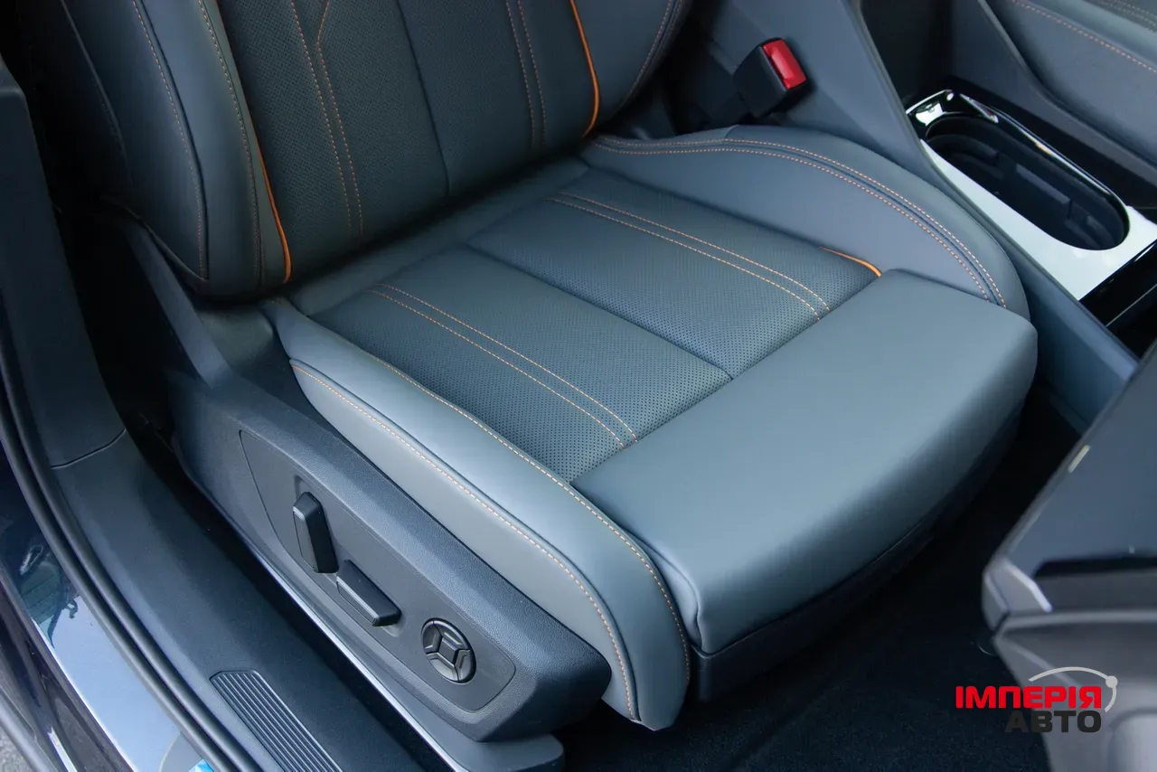 Audi Q4 e-tron - фото 24