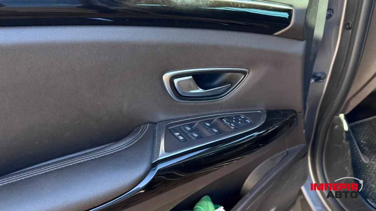 Renault Espace - фото 10