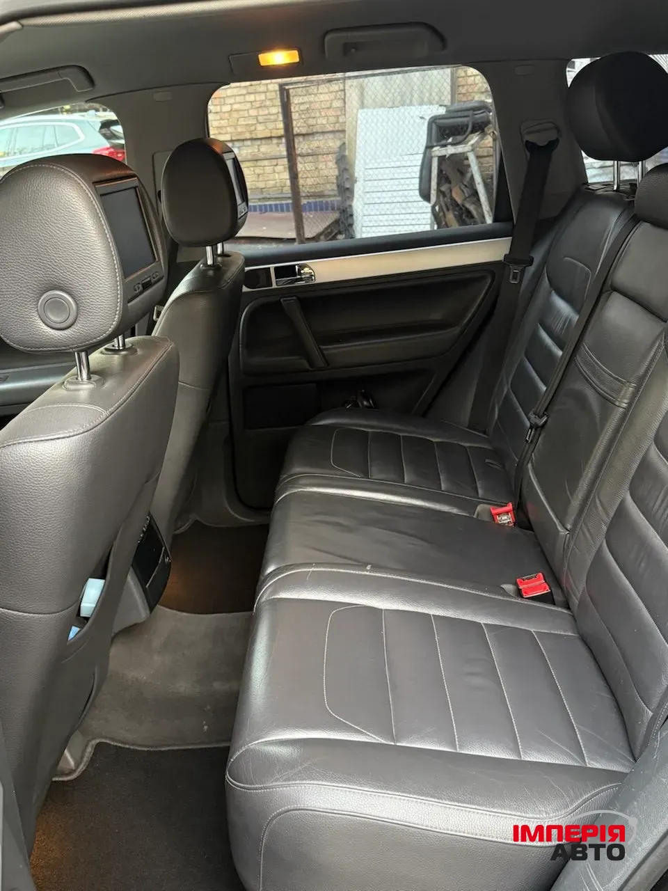 Volkswagen Touareg - фото 22