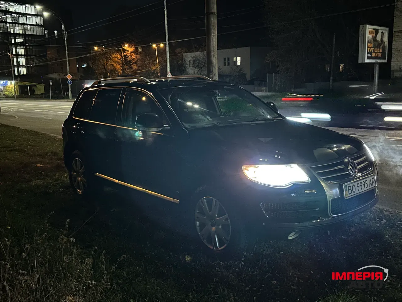 Volkswagen Touareg - фото 6