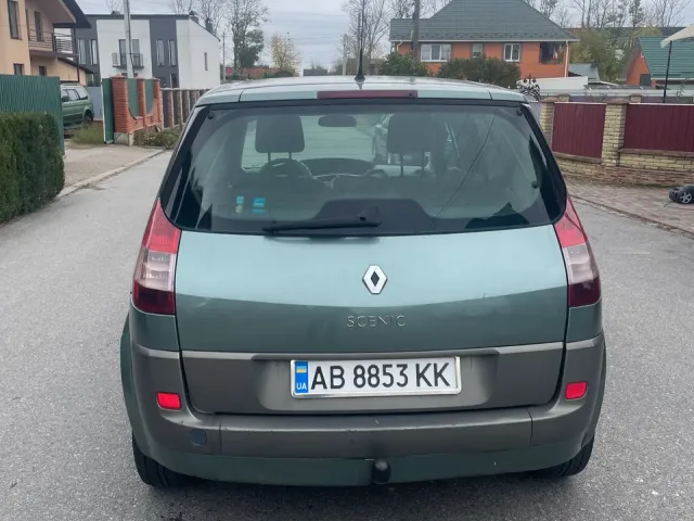 Renault Scenic - фото 5