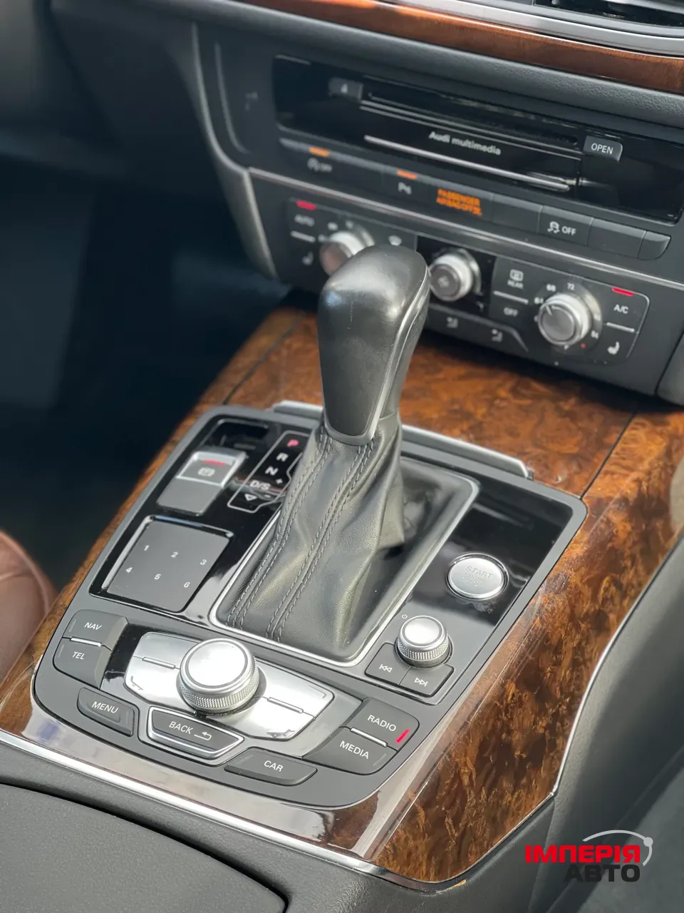 Audi A6 - фото 16