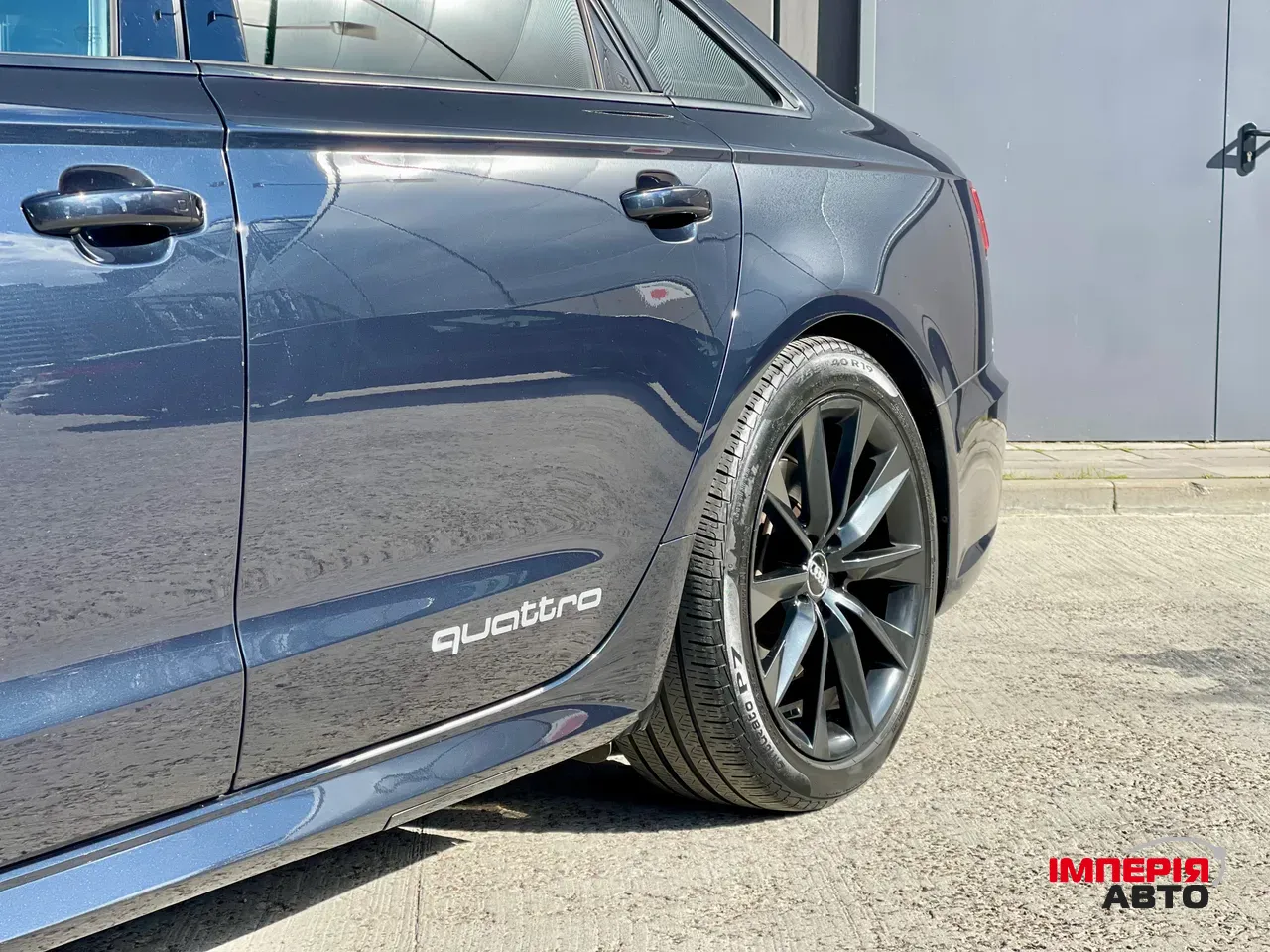 Audi A6 - фото 12