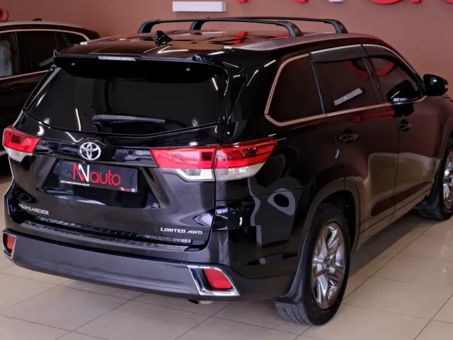 Toyota Highlander - фото 5