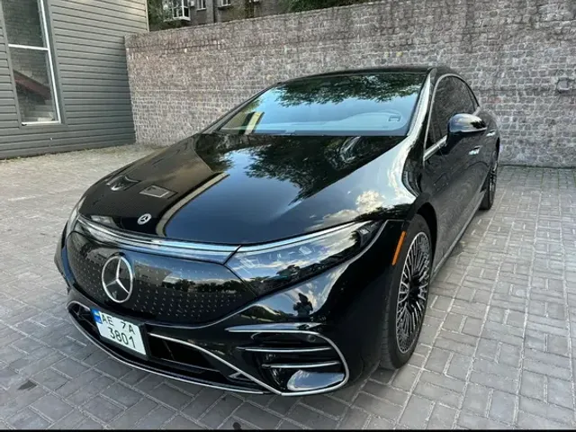 Mercedes-Benz EQS - фото 3