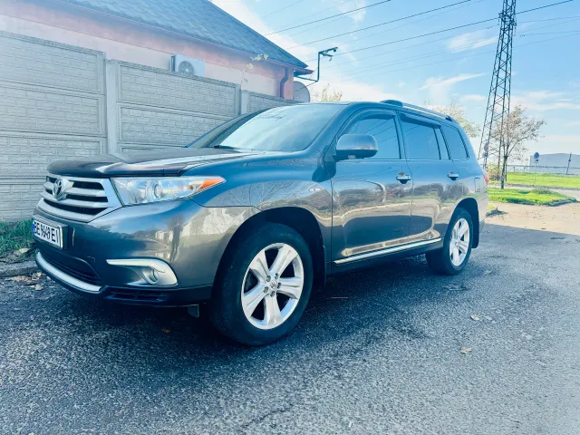 Toyota Highlander - фото 5