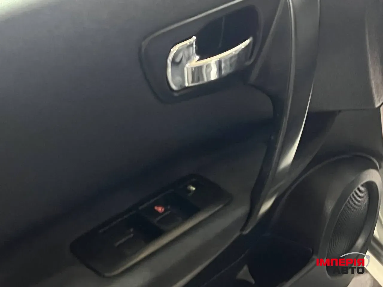 Nissan Qashqai - фото 13