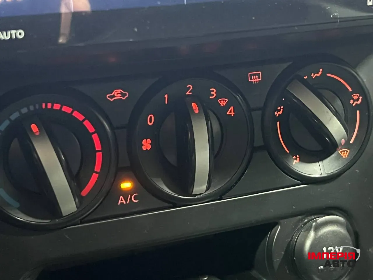 Nissan Qashqai - фото 16