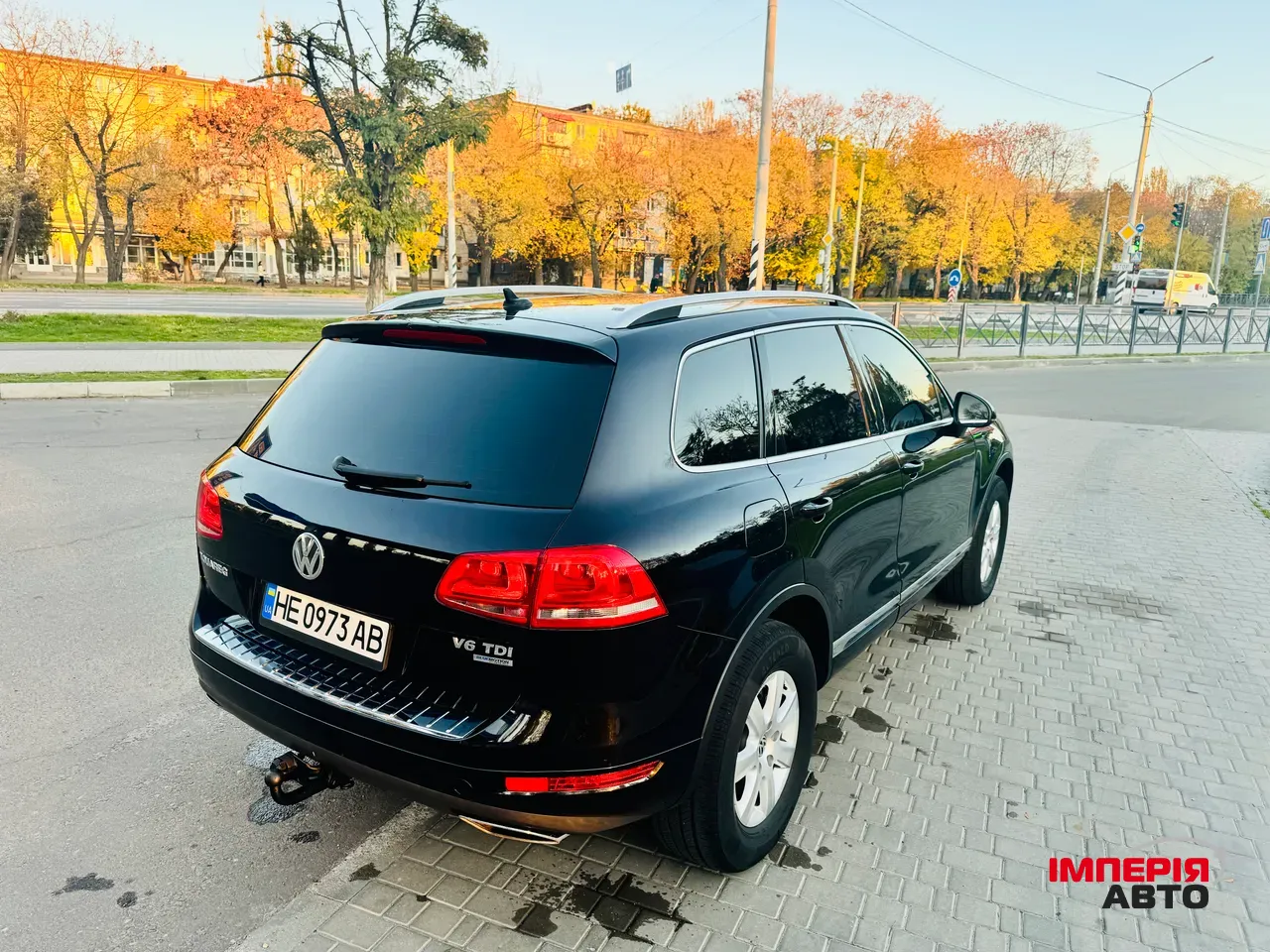 Volkswagen Touareg - фото 16