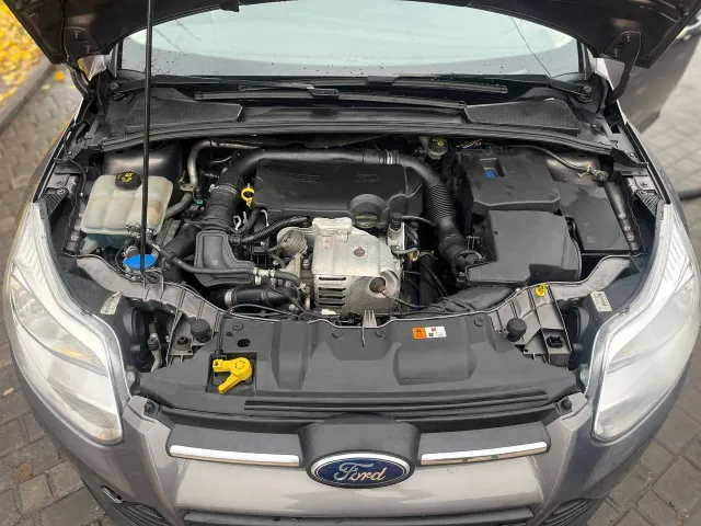 Ford Focus - фото 3
