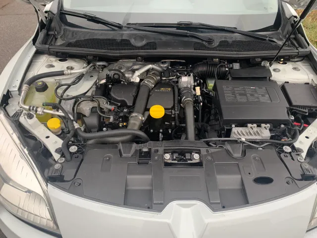 Renault Megane - фото 5