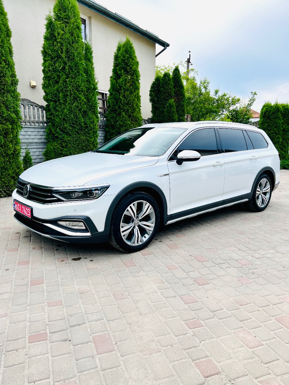 Volkswagen Passat - фото 18