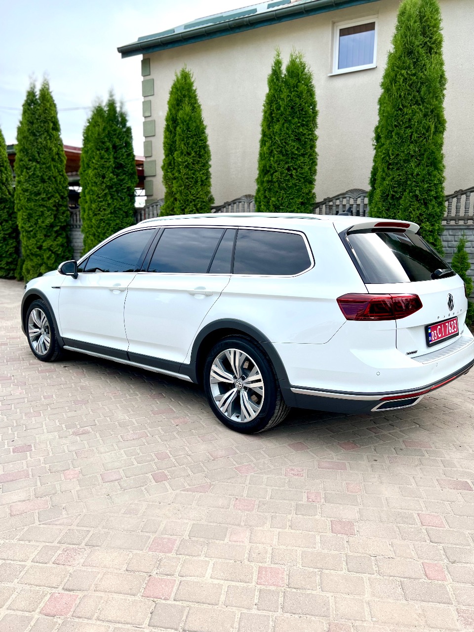 Volkswagen Passat - фото 24