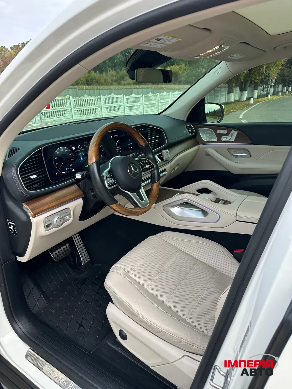 Mercedes-Benz GLS - фото 48