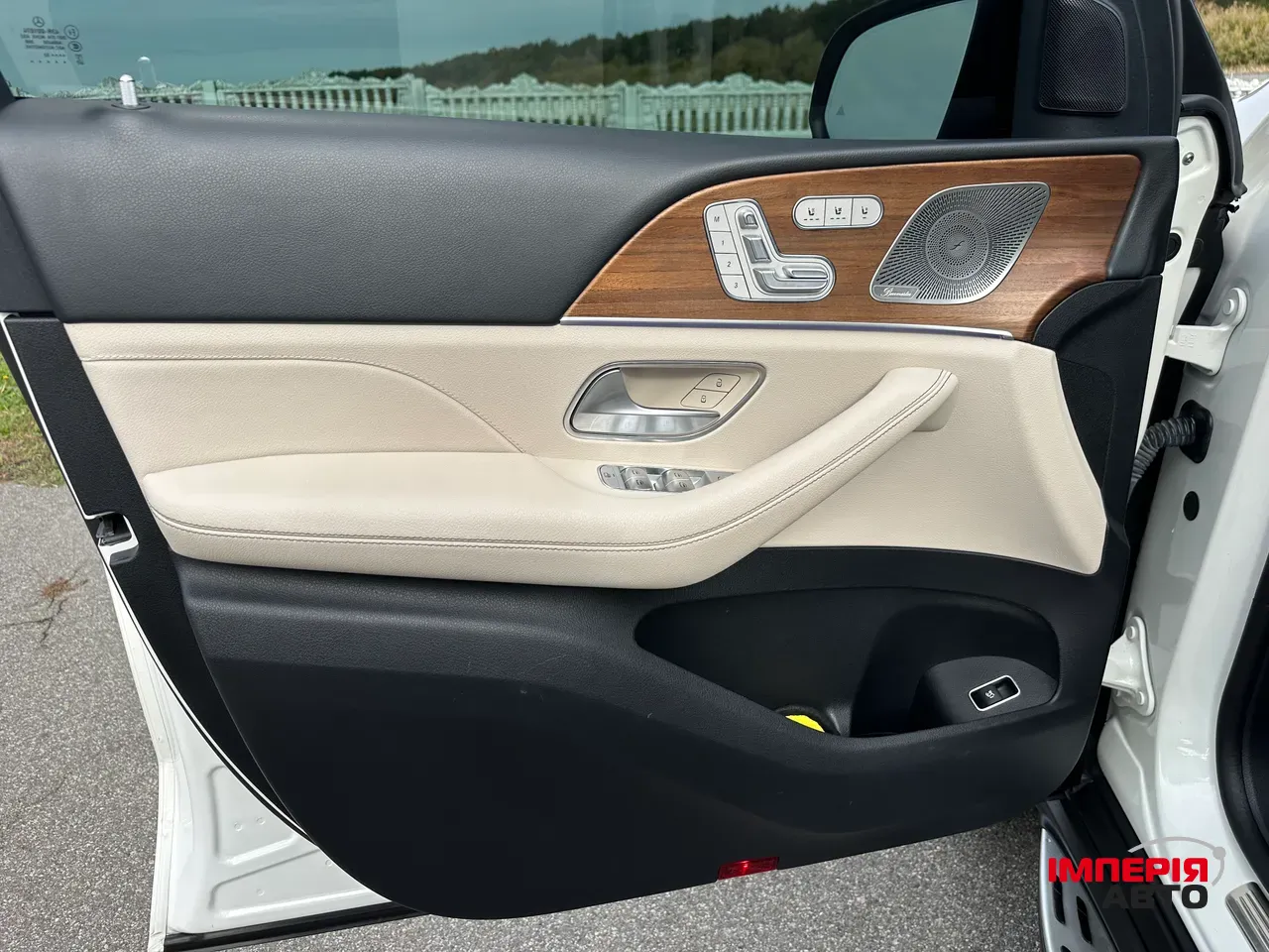 Mercedes-Benz GLS - фото 50