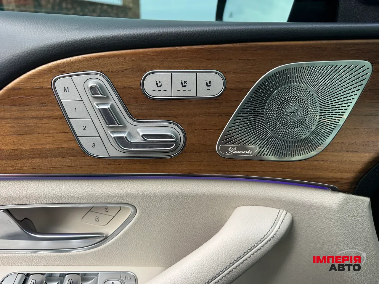 Mercedes-Benz GLS - фото 33