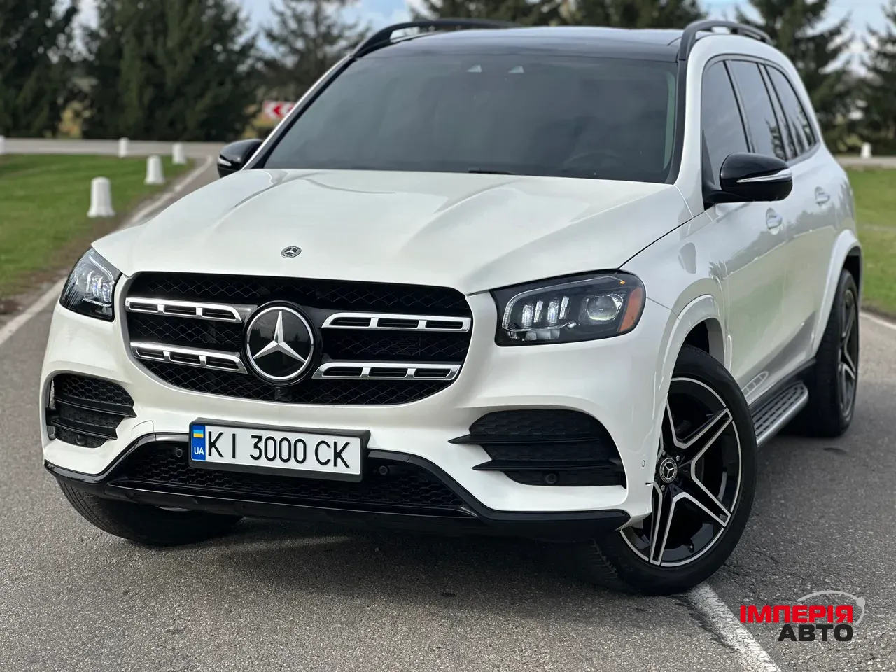 Mercedes-Benz GLS - фото 8