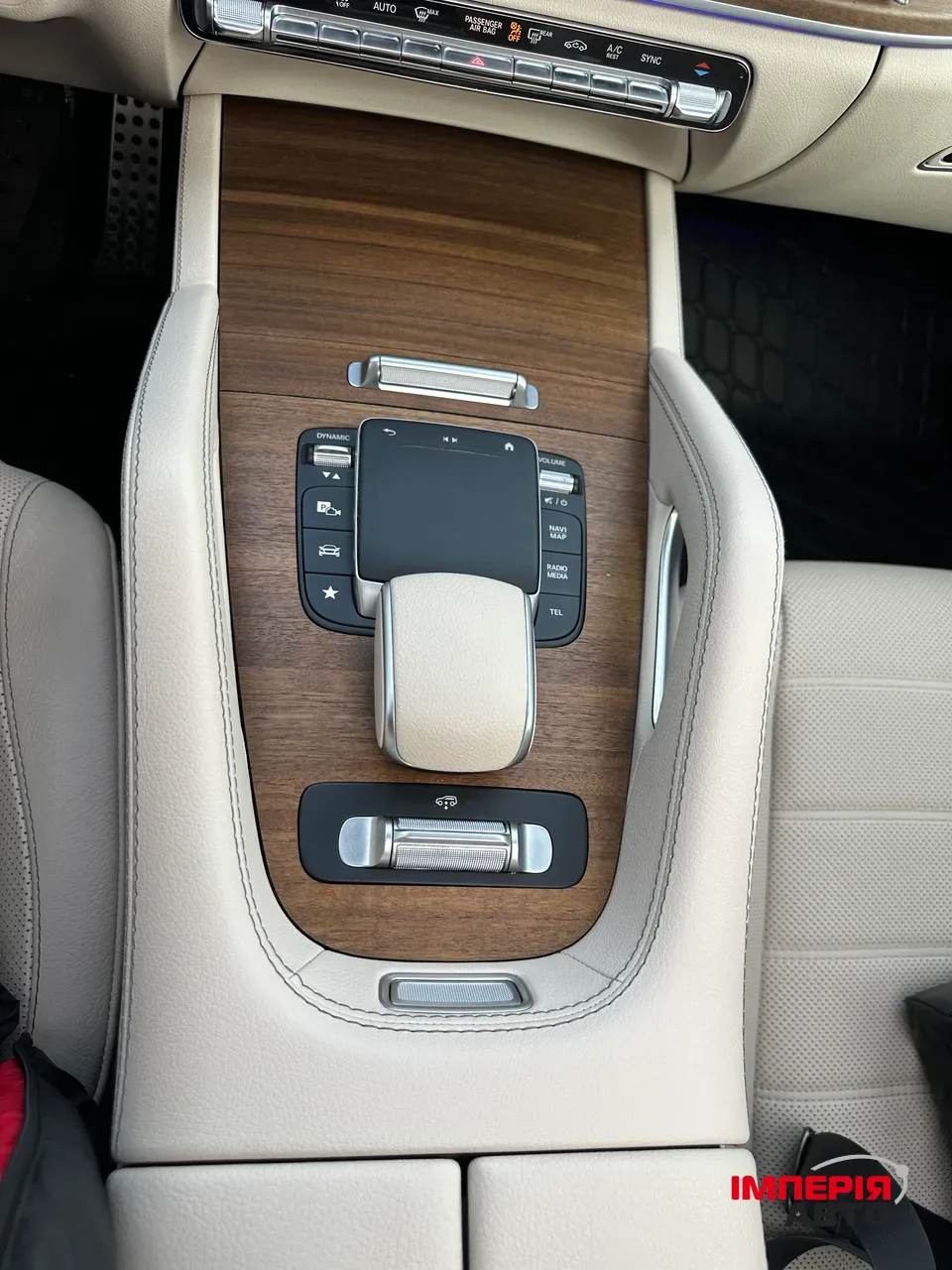 Mercedes-Benz GLS - фото 35